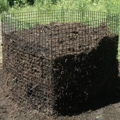 Trap Wire Compost Bin