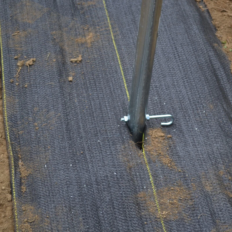 Pro 5 Weed Barrier – 4' X 50' 3 Pro 5 Weed Barrier – 4' X 50'