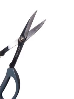 Japanese Pruning Scisssors -Plant Care Shop 3 4 crop 8612968 0018