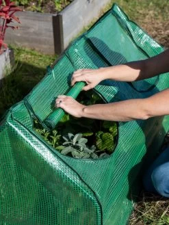 Multi Cloche 16 Multi Cloche -Plant Care Shop 3 4 crop 8613213 0265