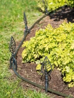 Leaf Hose Guide, Set Of 4 -Plant Care Shop 8600240 403 tif